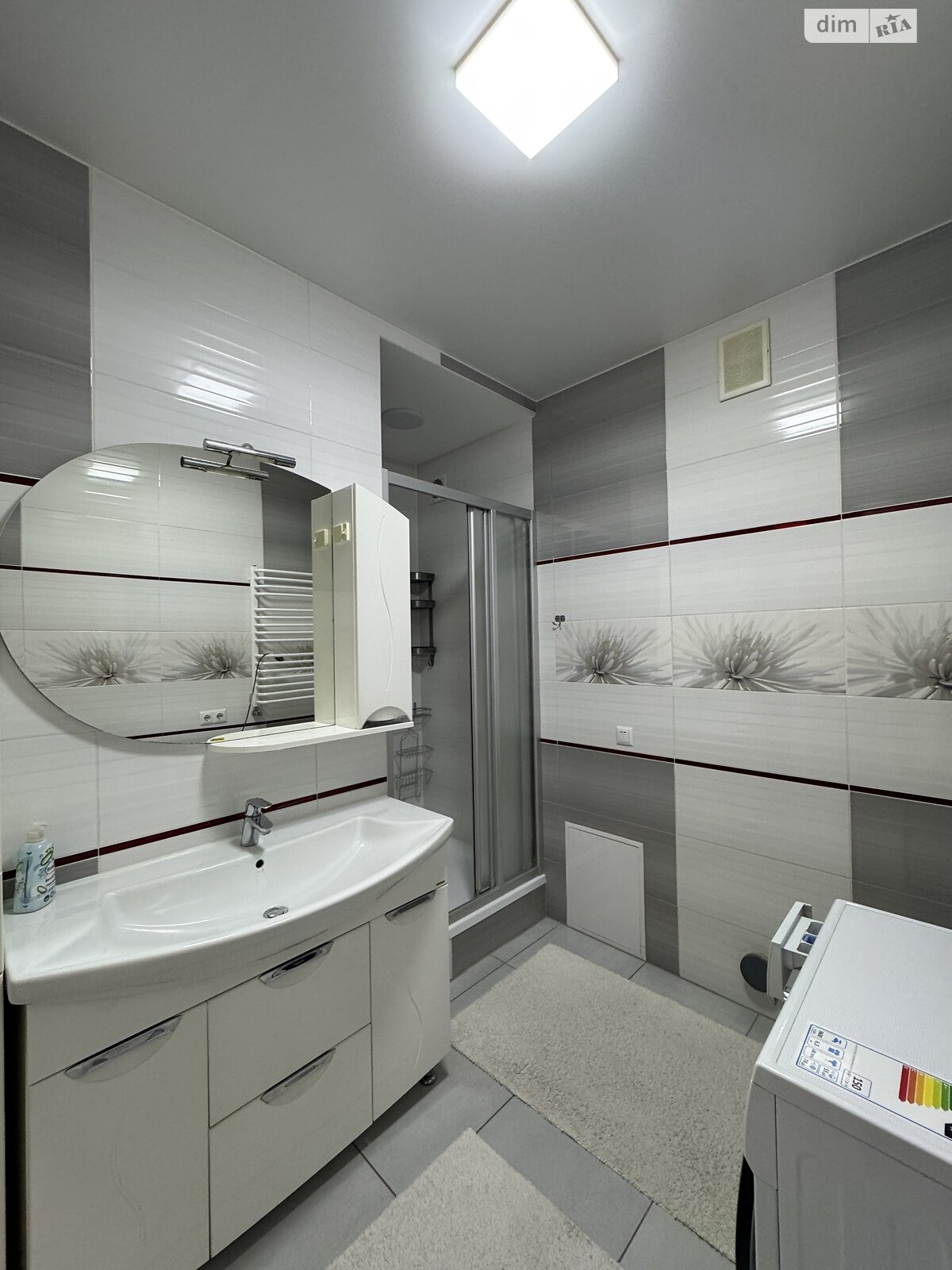 Продаж двокімнатної квартири в Хмельницькому, на вул. Зарічанська 11, район Виставка фото 1