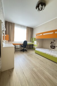 Продаж двокімнатної квартири в Хмельницькому, на вул. Зарічанська 11А, район Виставка фото 2