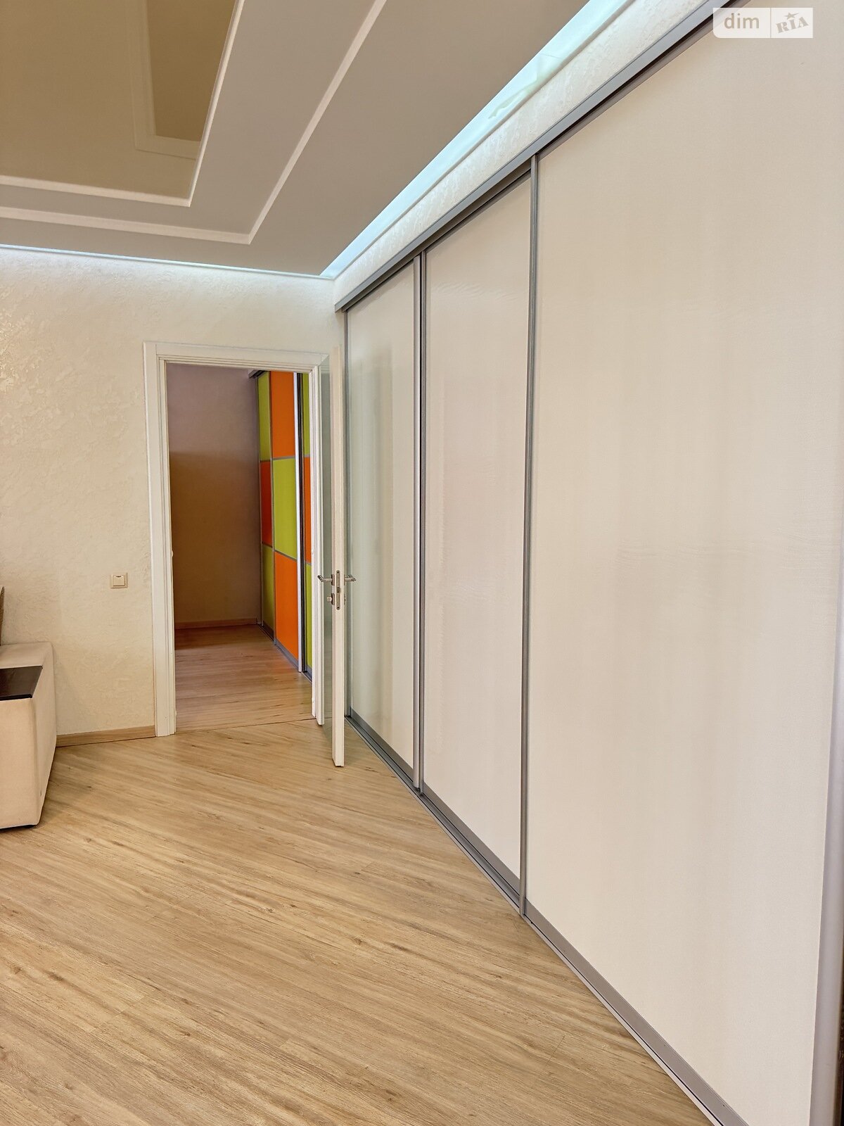 Продаж двокімнатної квартири в Хмельницькому, на вул. Зарічанська 11А, район Виставка фото 1