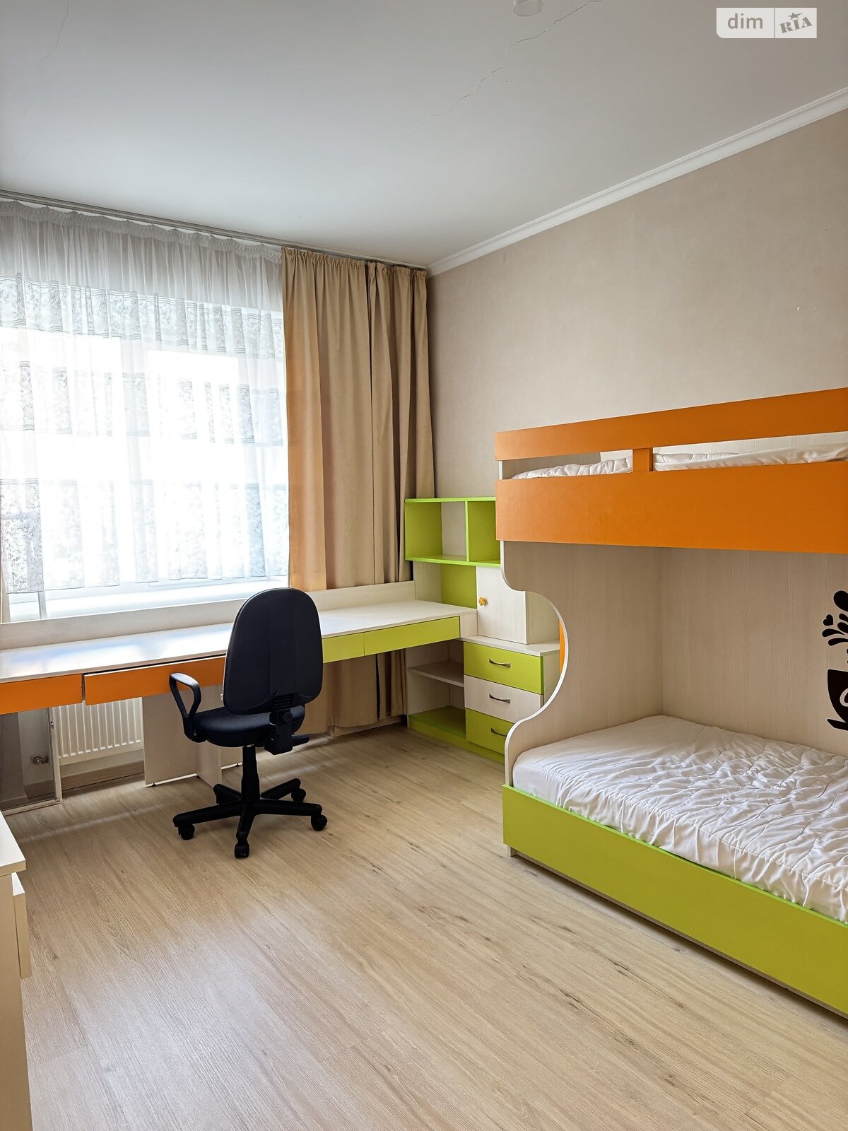 Продаж двокімнатної квартири в Хмельницькому, на вул. Зарічанська 11А, район Виставка фото 1