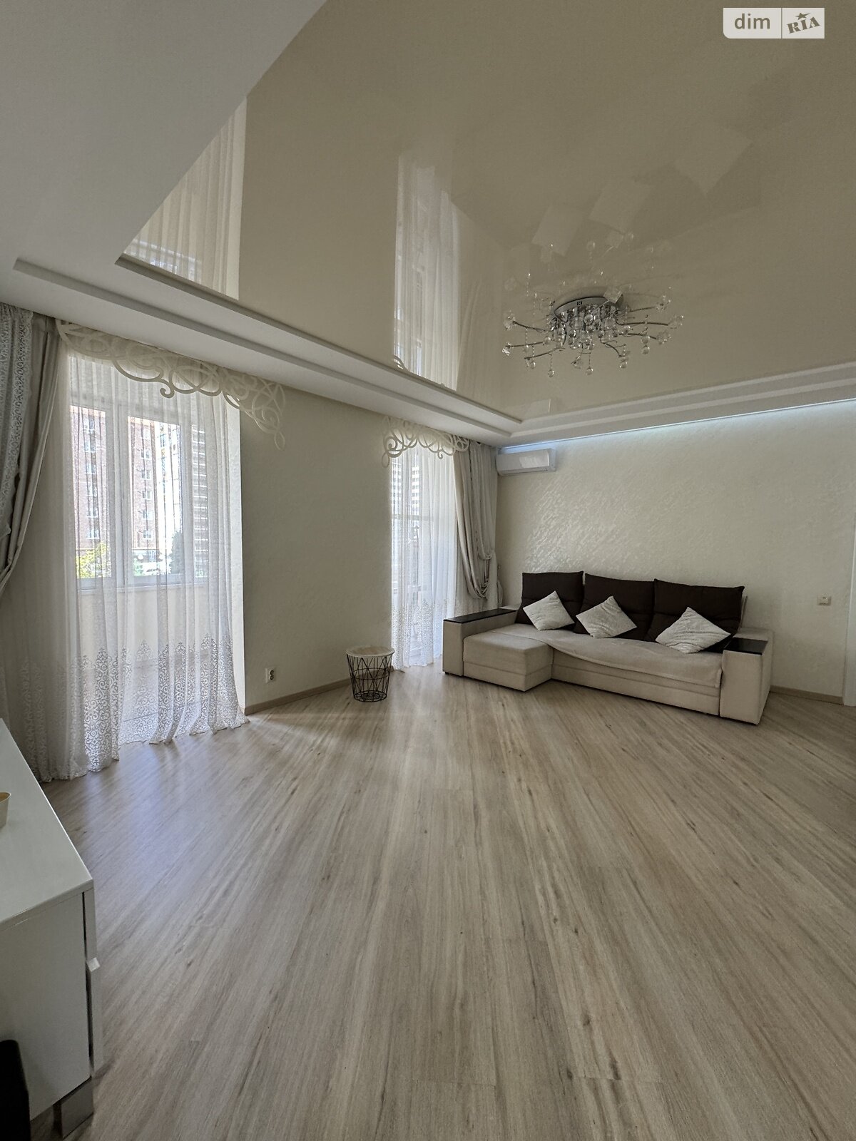 Продаж двокімнатної квартири в Хмельницькому, на вул. Зарічанська 11А, район Виставка фото 1