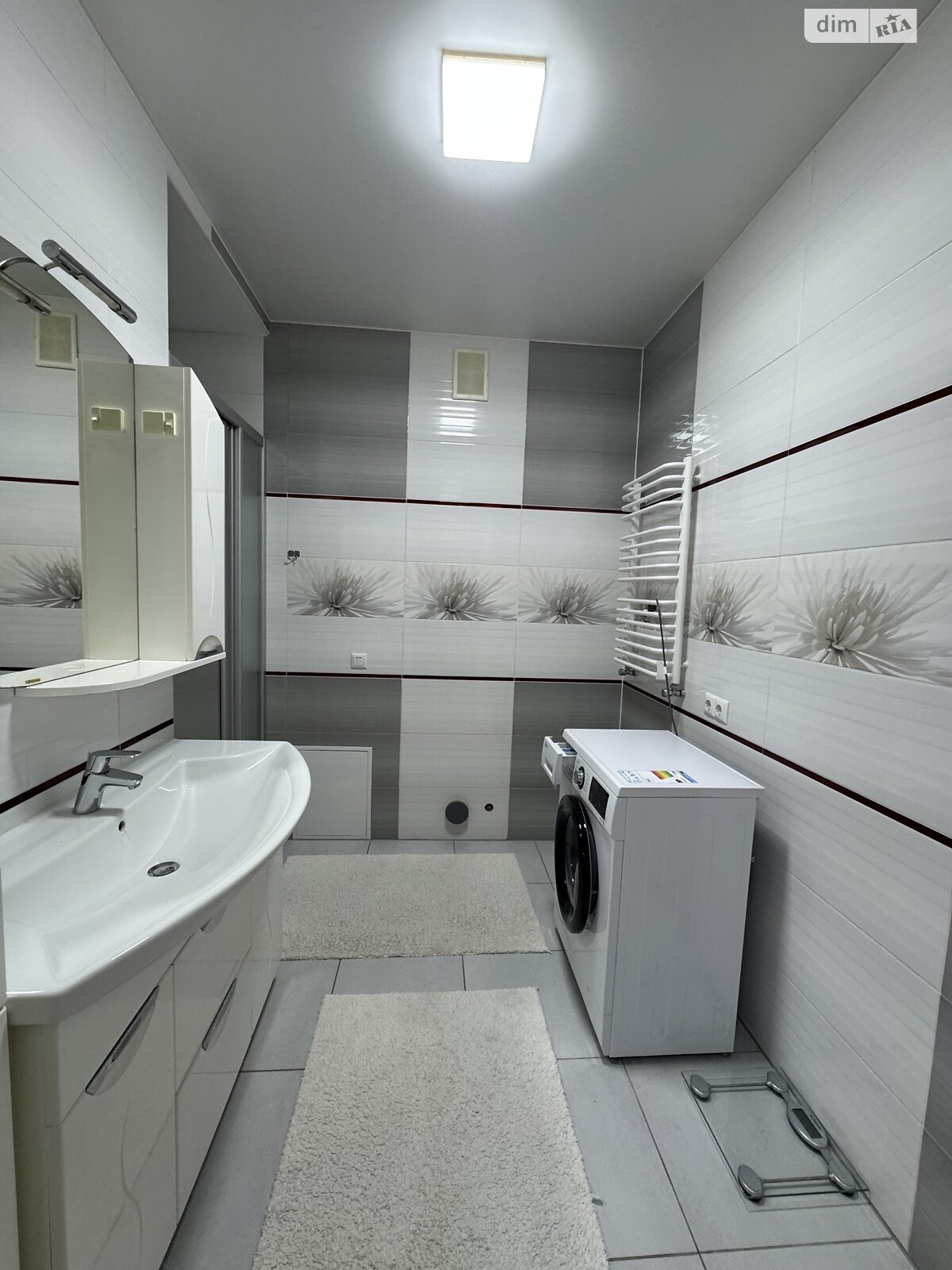 Продаж двокімнатної квартири в Хмельницькому, на вул. Зарічанська 11А, район Виставка фото 1