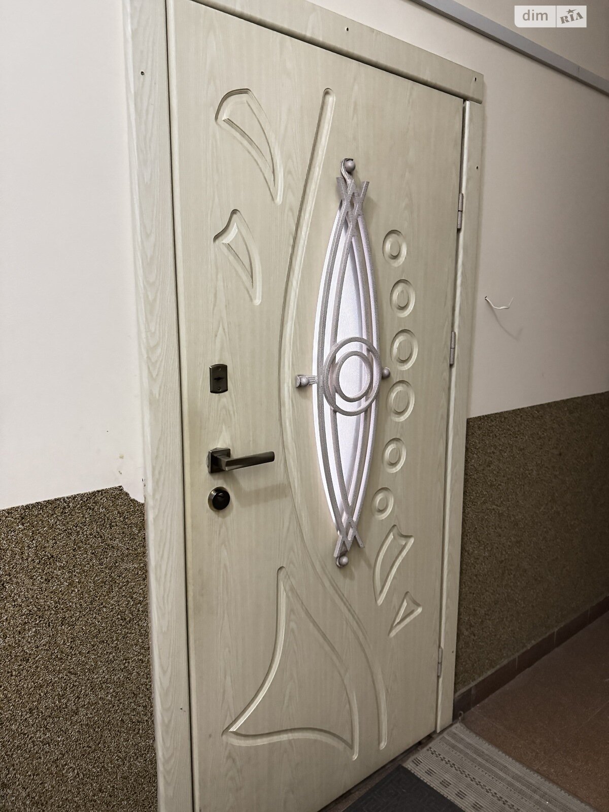 Продаж двокімнатної квартири в Хмельницькому, на вул. Зарічанська 11А, район Виставка фото 1