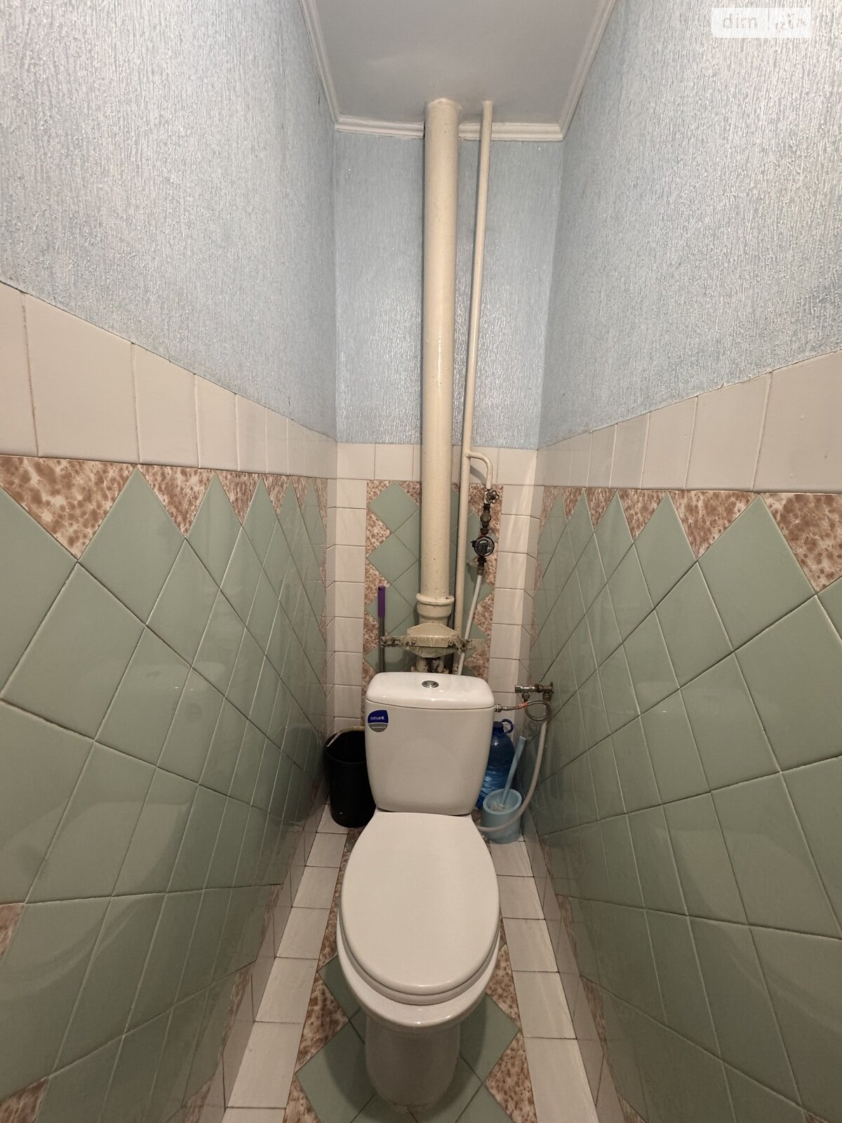 Продажа двухкомнатной квартиры в Хмельницком, на ул. Заречанская 32, район Выставка фото 1