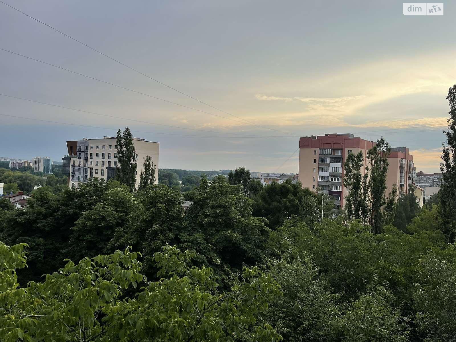 Продаж двокімнатної квартири в Хмельницькому, на вул. Степана Бандери, район Виставка фото 1 Продаж двокімнатної квартири в Хмельницькому, на вул. Степана Бандери, район Виставка фото 1