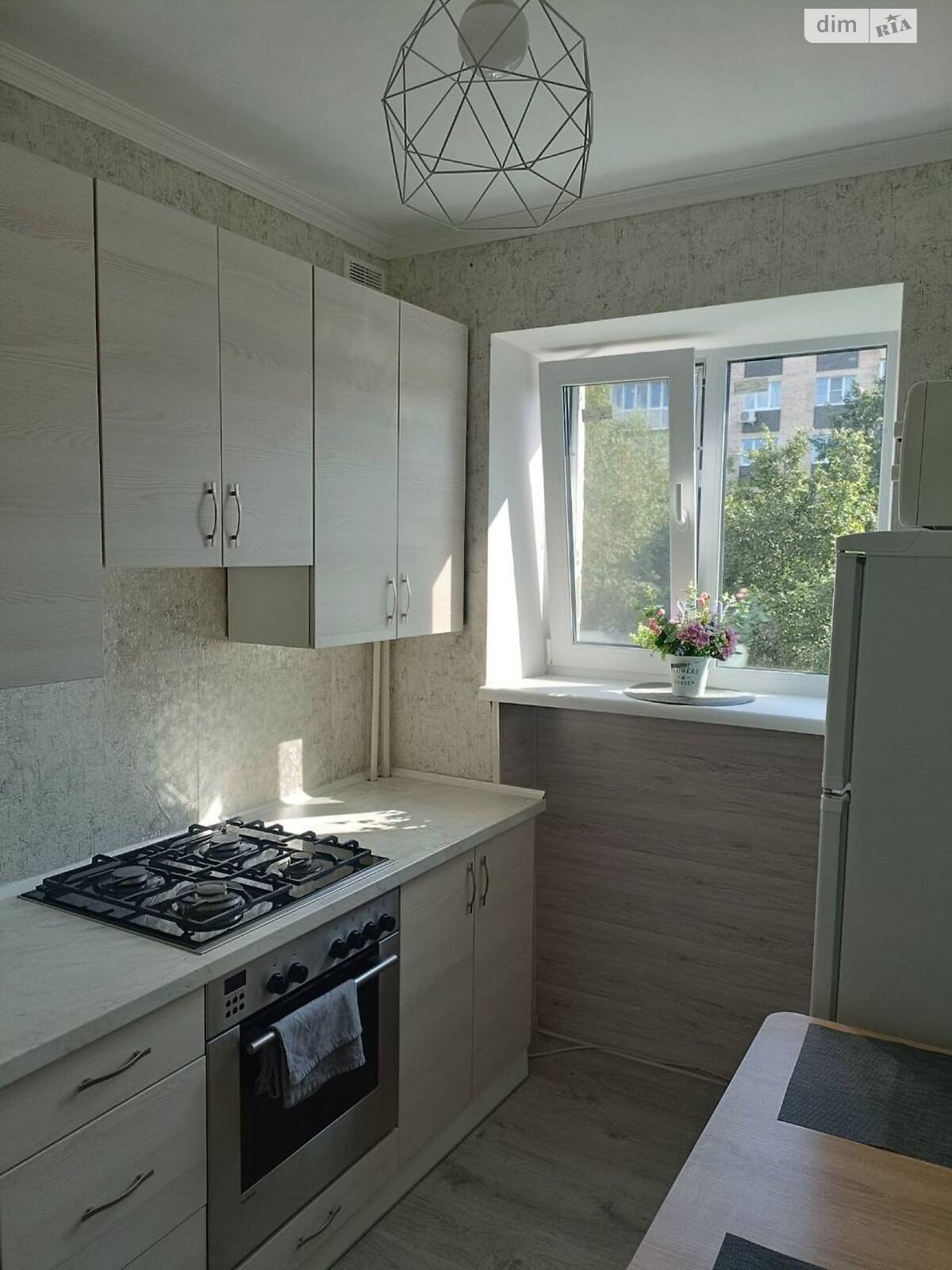 Продажа однокомнатной квартиры в Хмельницком, на ул. Институтская 16, район Юго-Западный фото 1 Продажа однокомнатной квартиры в Хмельницком, на ул. Институтская 16, район Юго-Западный фото 1