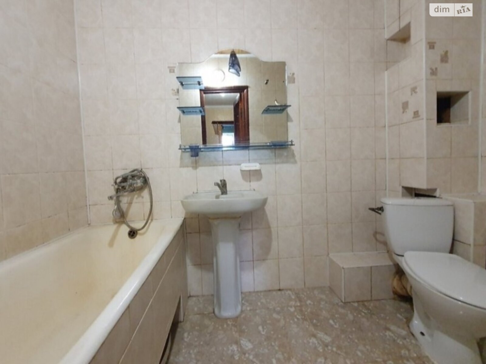 Продажа двухкомнатной квартиры в Хмельницком, на ул. Каменецкая, район Юго-Западный фото 1 Продажа двухкомнатной квартиры в Хмельницком, на ул. Каменецкая, район Юго-Западный фото 1
