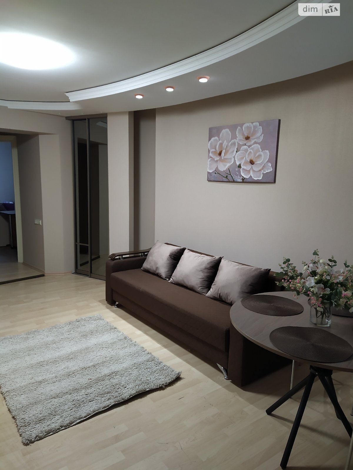 Продаж трикімнатної квартири в Хмельницькому, на вул. Кам'янецька, район Південно-Західний фото 1 Продаж трикімнатної квартири в Хмельницькому, на вул. Кам'янецька, район Південно-Західний фото 1