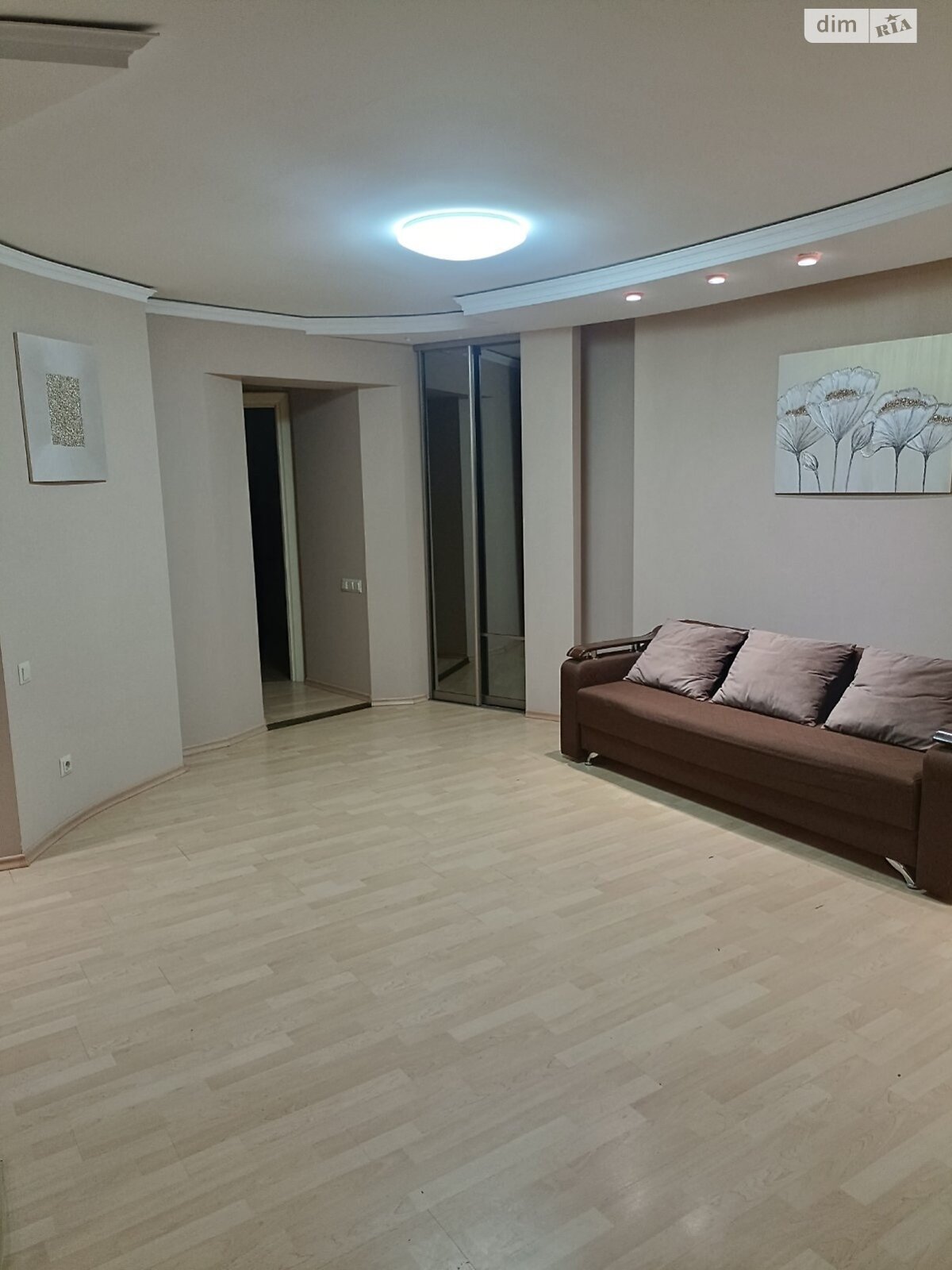 Продажа трехкомнатной квартиры в Хмельницком, на ул. Каменецкая 109, район Юго-Западный фото 1 Продажа трехкомнатной квартиры в Хмельницком, на ул. Каменецкая 109, район Юго-Западный фото 1