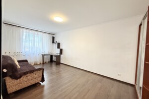 Продажа двухкомнатной квартиры в Хмельницком, на ул. Князя Святослава Храброго 7, район Юго-Западный фото 2