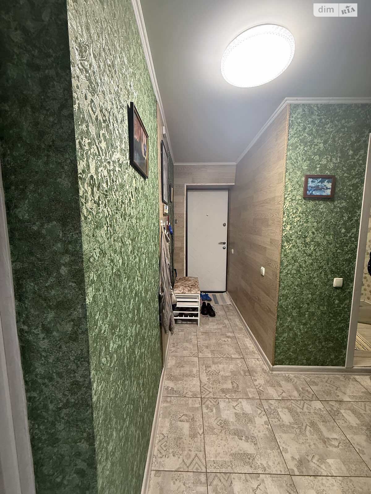 Продаж двокімнатної квартири в Хмельницькому, на вул. Молодіжна 5, район Південно-Західний фото 1 Продаж двокімнатної квартири в Хмельницькому, на вул. Молодіжна 5, район Південно-Західний фото 1