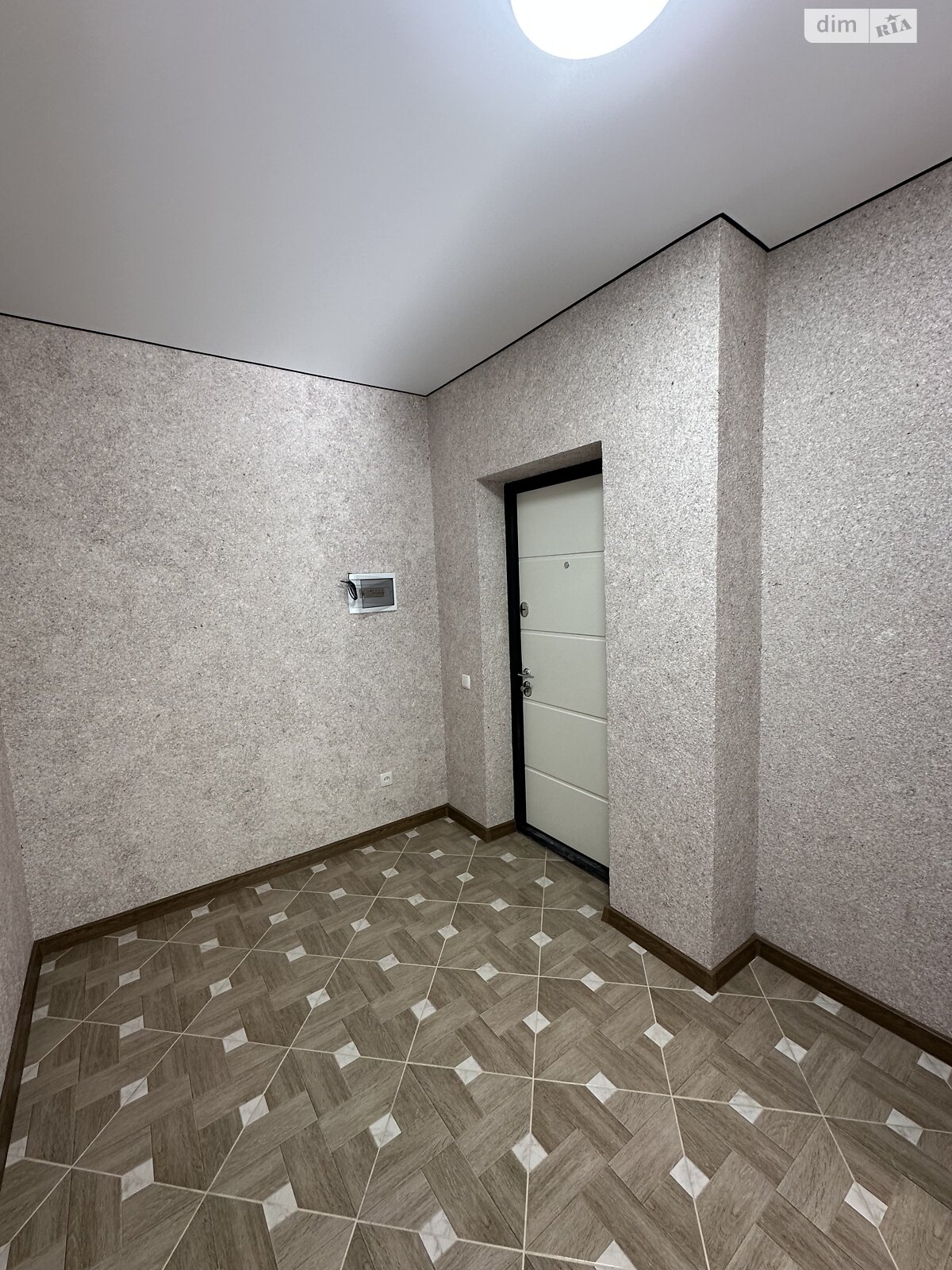 Продаж однокімнатної квартири в Хмельницькому, на вул. Молодіжна 2/1Д, район Південно-Західний фото 1 Продаж однокімнатної квартири в Хмельницькому, на вул. Молодіжна 2/1Д, район Південно-Західний фото 1