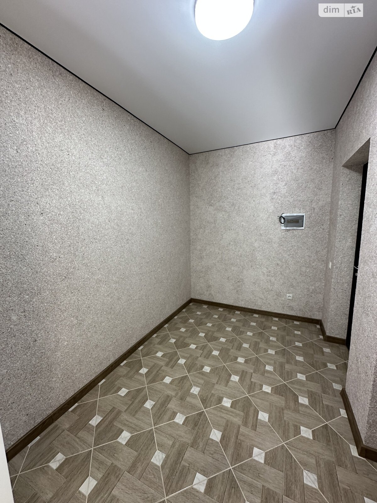 Продаж однокімнатної квартири в Хмельницькому, на вул. Молодіжна 2/1Д, район Південно-Західний фото 1 Продаж однокімнатної квартири в Хмельницькому, на вул. Молодіжна 2/1Д, район Південно-Західний фото 1