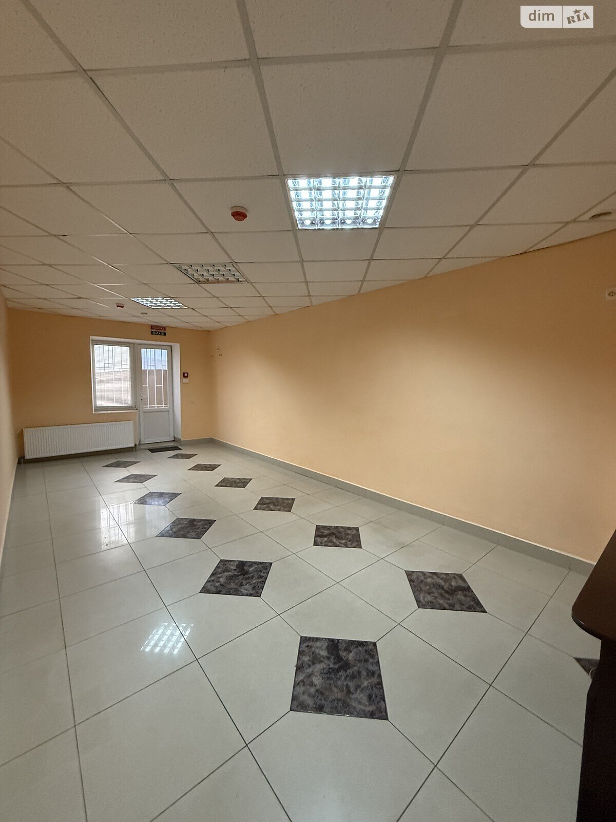 Продажа трехкомнатной квартиры в Хмельницком, на ул. Молодежная 2/3А, район Юго-Западный фото 1 Продажа трехкомнатной квартиры в Хмельницком, на ул. Молодежная 2/3А, район Юго-Западный фото 1