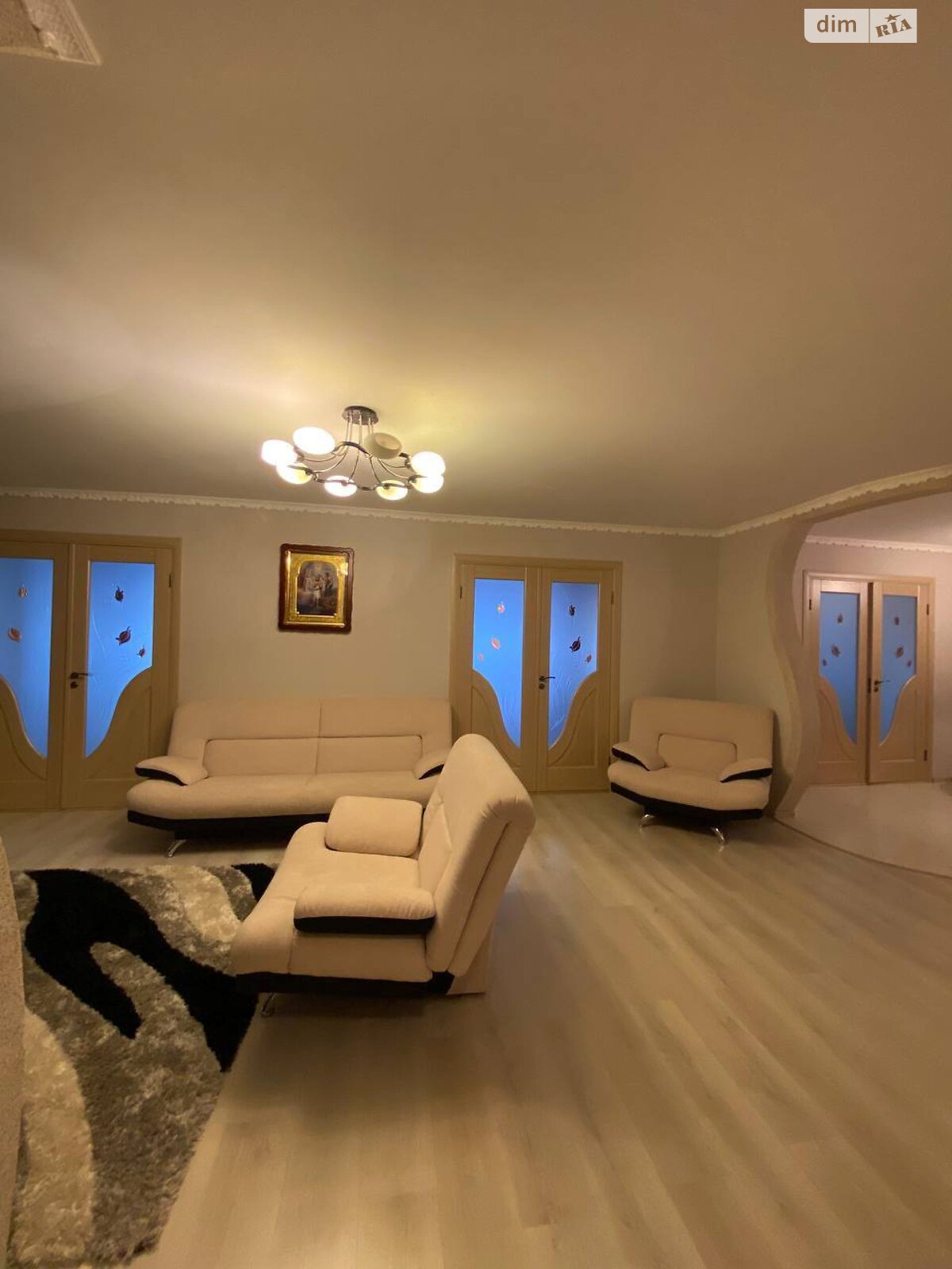 Продаж трикімнатної квартири в Хмельницькому, на вул. Молодіжна 15/1, район Південно-Західний фото 1