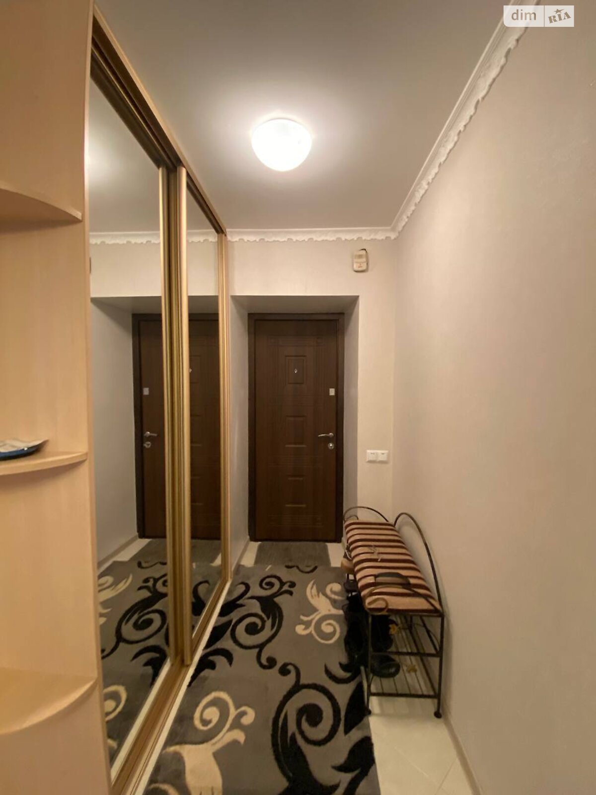 Продаж трикімнатної квартири в Хмельницькому, на вул. Молодіжна 15/1, район Південно-Західний фото 1