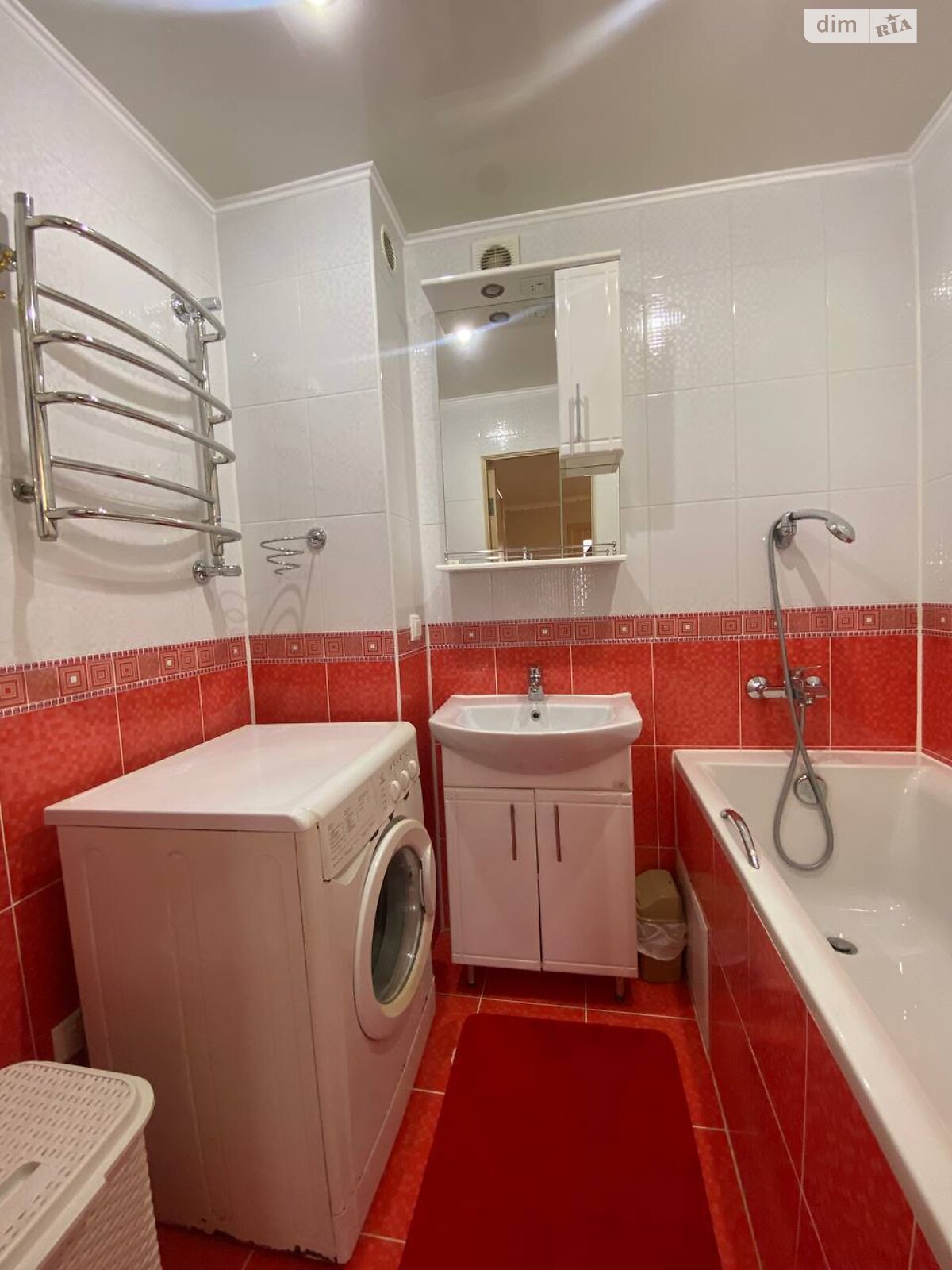 Продаж трикімнатної квартири в Хмельницькому, на вул. Молодіжна 15/1, район Південно-Західний фото 1