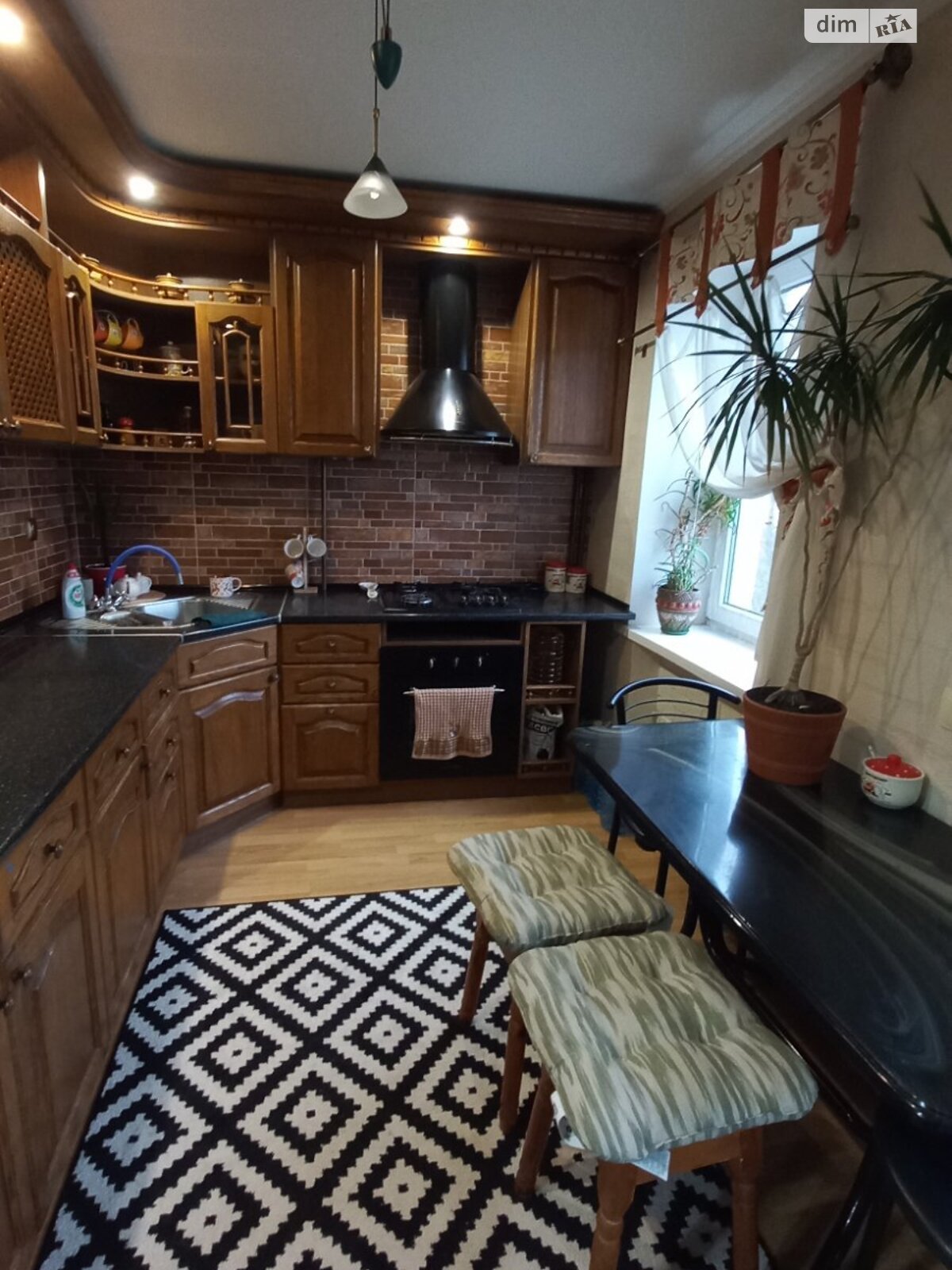 Продаж трикімнатної квартири в Хмельницькому, на вул. Молодіжна 7, район Південно-Західний фото 1