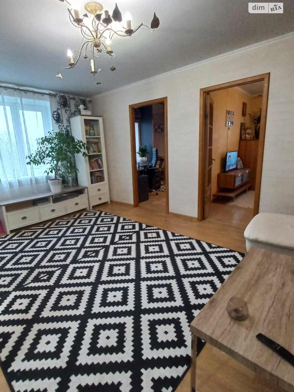 Продаж трикімнатної квартири в Хмельницькому, на вул. Молодіжна 7, район Південно-Західний фото 1