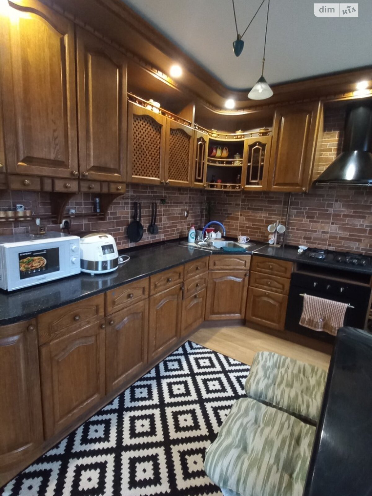 Продаж трикімнатної квартири в Хмельницькому, на вул. Молодіжна 7, район Південно-Західний фото 1