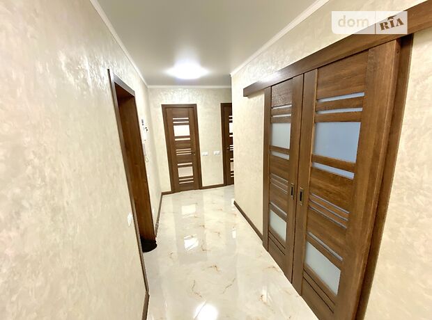 Продажа двухкомнатной квартиры в Хмельницком, на шоссе Львовское, район Юго-Западный фото 1 Продажа двухкомнатной квартиры в Хмельницком, на шоссе Львовское, район Юго-Западный фото 1