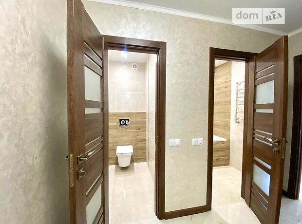 Продажа двухкомнатной квартиры в Хмельницком, на шоссе Львовское, район Юго-Западный фото 1 Продажа двухкомнатной квартиры в Хмельницком, на шоссе Львовское, район Юго-Западный фото 1
