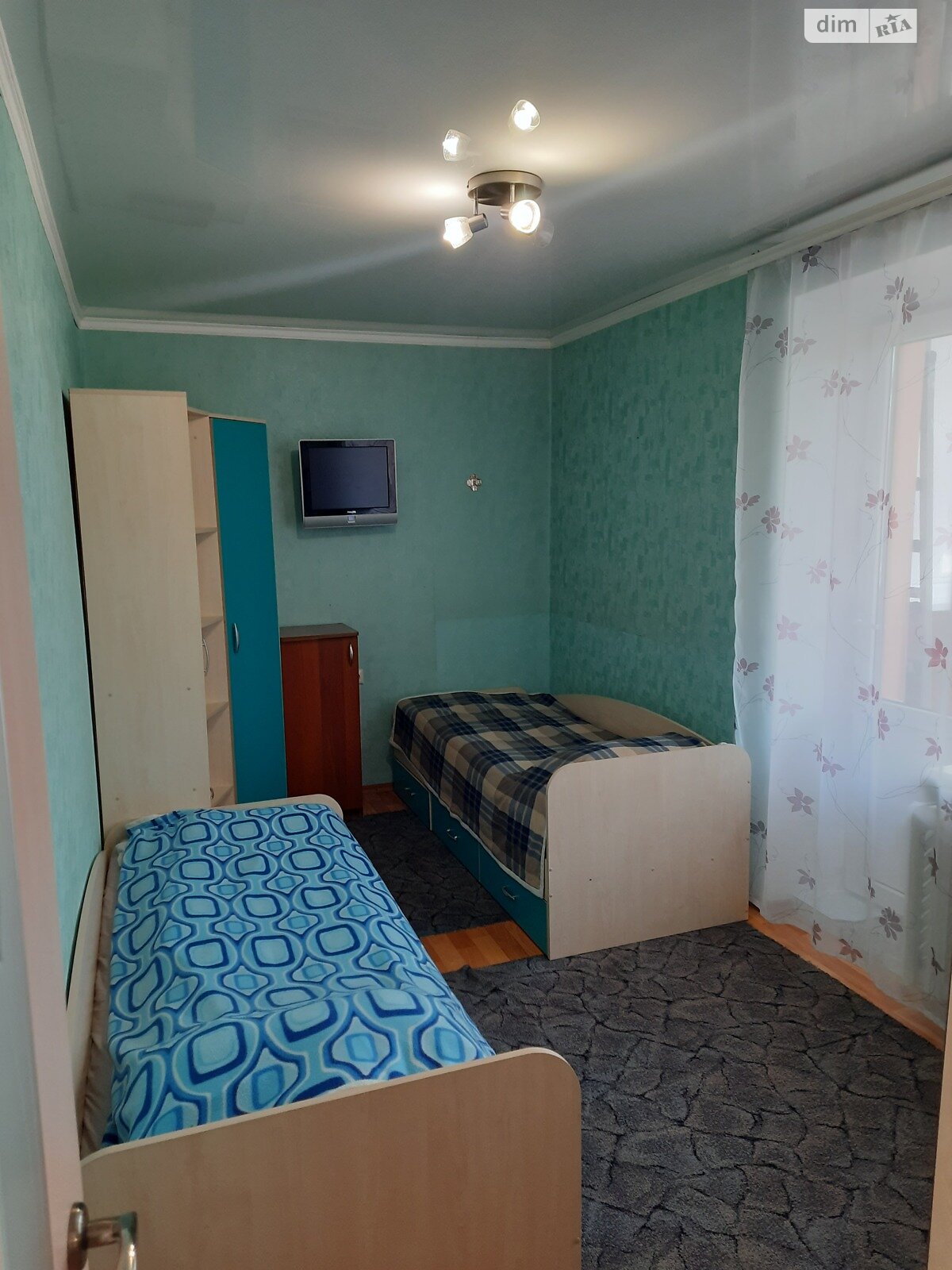 Продажа двухкомнатной квартиры в Хмельницком, на ул. Черновола Вячеслава, район Загот Зерно фото 1 Продажа двухкомнатной квартиры в Хмельницком, на ул. Черновола Вячеслава, район Загот Зерно фото 1