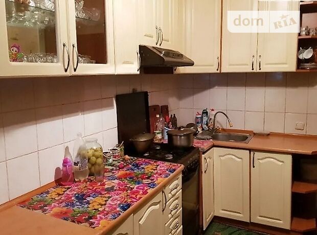 Продажа трехкомнатной квартиры в Хмельницком, на пер. Кожедуба район Загот Зерно фото 1 Продажа трехкомнатной квартиры в Хмельницком, на пер. Кожедуба район Загот Зерно фото 1
