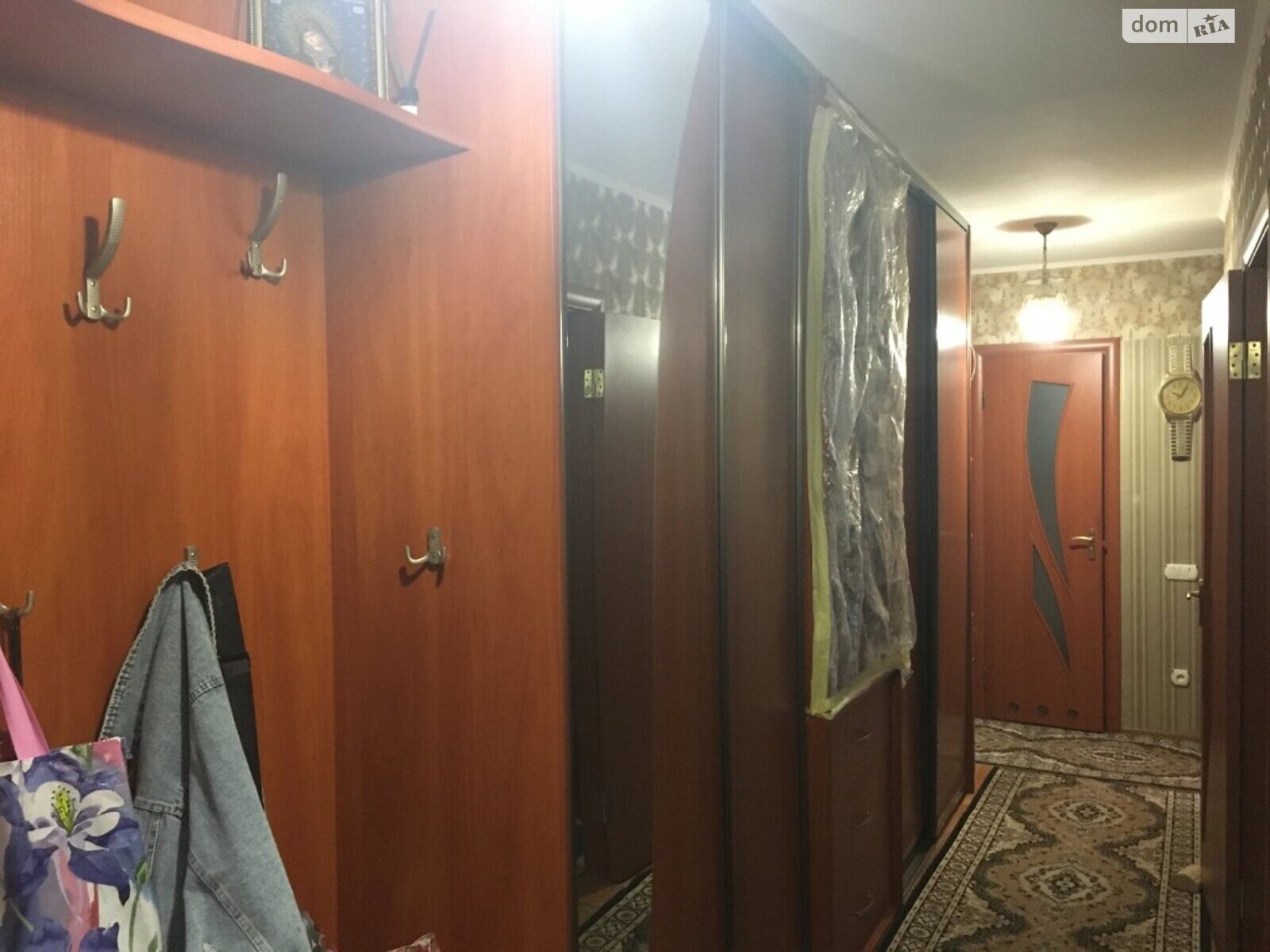 Продажа трехкомнатной квартиры в Хмельницком, на ул. Пилотская 74, район Загот Зерно фото 1