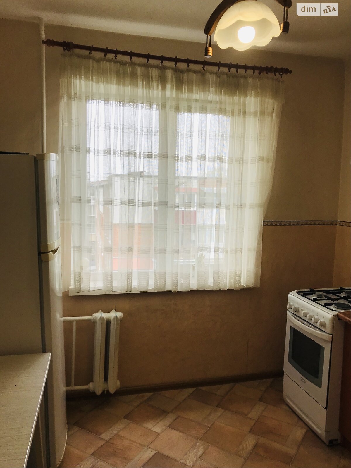 Продажа трехкомнатной квартиры в Хмельницком, на ул. Пилотская 53, район Загот Зерно фото 1