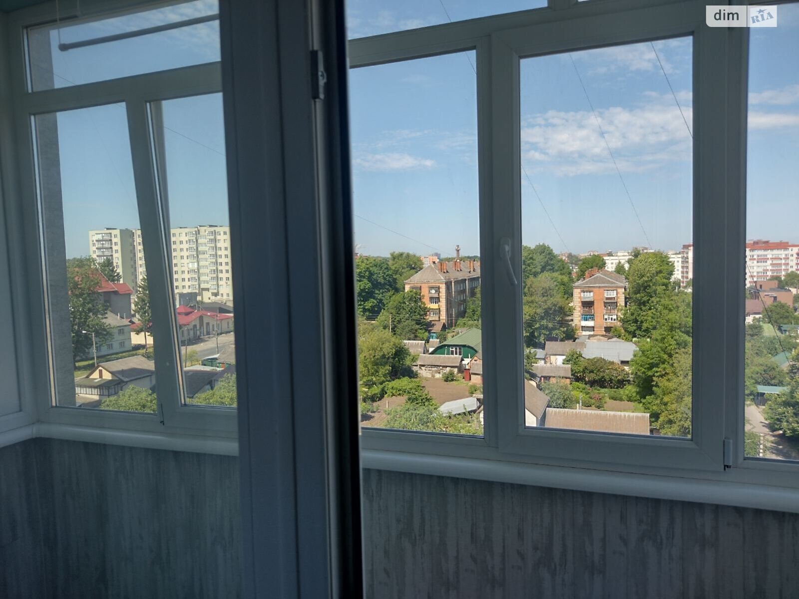 Продаж трикімнатної квартири в Хмельницькому, на вул. Пілотська, район Загот Зерно фото 1 Продаж трикімнатної квартири в Хмельницькому, на вул. Пілотська, район Загот Зерно фото 1