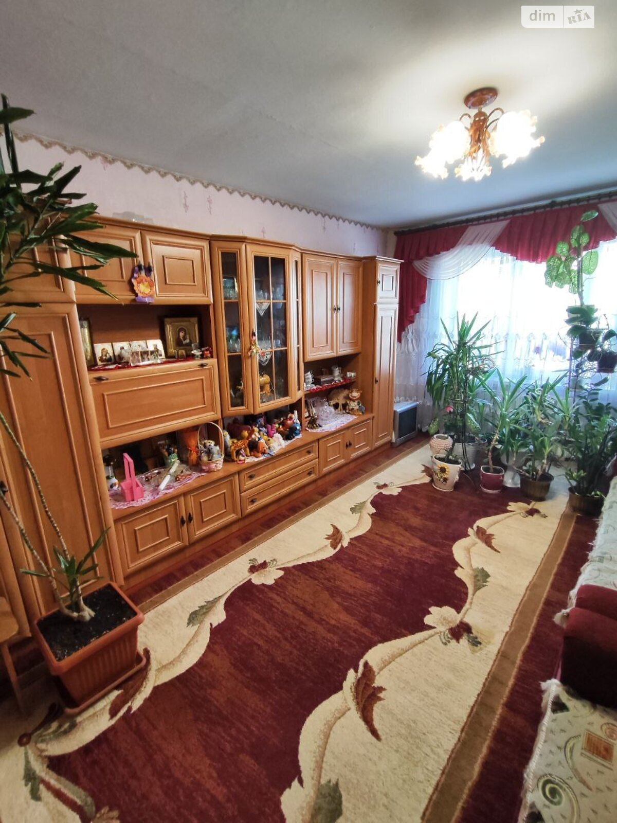 Продажа трехкомнатной квартиры в Хмельницком, на ул. Пилотская 53, район Загот Зерно фото 1 Продажа трехкомнатной квартиры в Хмельницком, на ул. Пилотская 53, район Загот Зерно фото 1