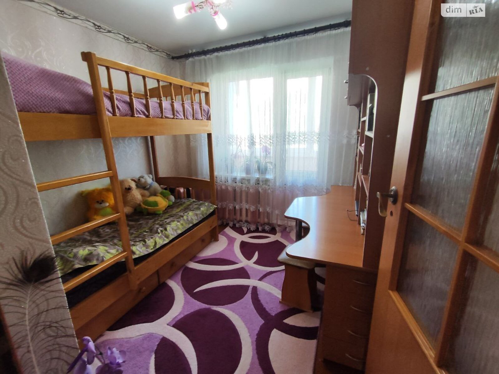 Продажа трехкомнатной квартиры в Хмельницком, на ул. Пилотская 53, район Загот Зерно фото 1 Продажа трехкомнатной квартиры в Хмельницком, на ул. Пилотская 53, район Загот Зерно фото 1