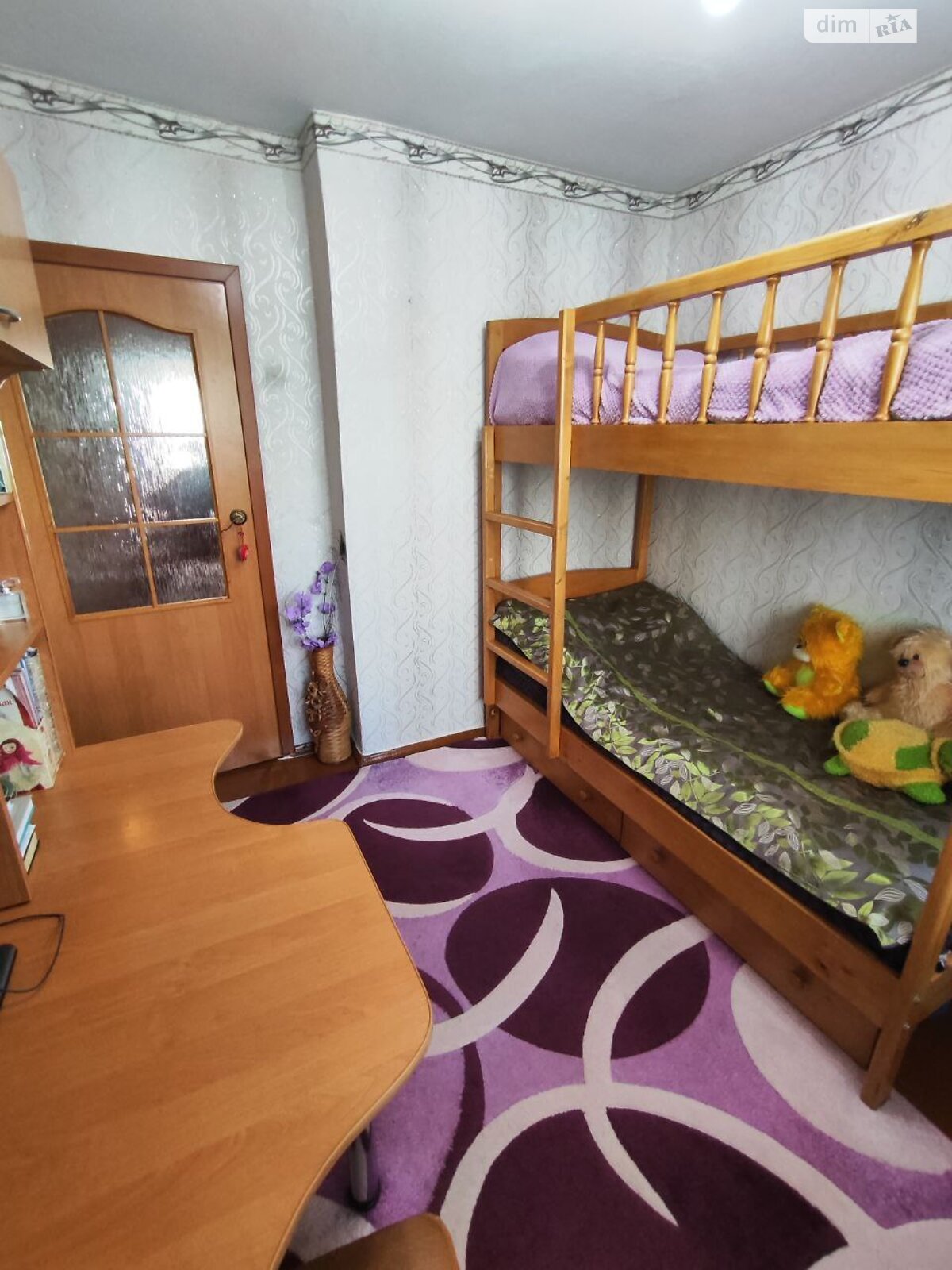 Продажа трехкомнатной квартиры в Хмельницком, на ул. Пилотская 53, район Загот Зерно фото 1 Продажа трехкомнатной квартиры в Хмельницком, на ул. Пилотская 53, район Загот Зерно фото 1