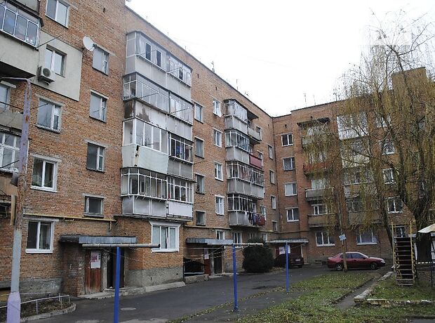 Продажа трехкомнатной квартиры в Хмельницком, на Повстанская улица район Загот Зерно фото 1 Продажа трехкомнатной квартиры в Хмельницком, на Повстанская улица район Загот Зерно фото 1