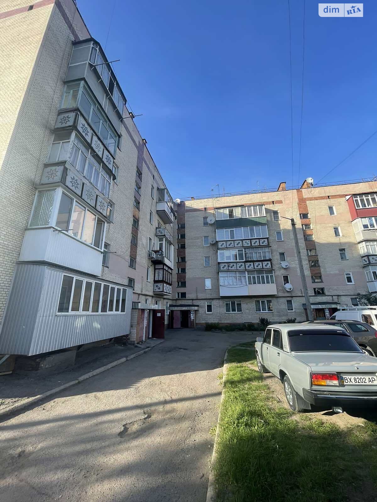 Продаж трикімнатної квартири в Хмельницькому, на вул. Спортивна, кв. 9, район Загот Зерно фото 1 Продаж трикімнатної квартири в Хмельницькому, на вул. Спортивна, кв. 9, район Загот Зерно фото 1