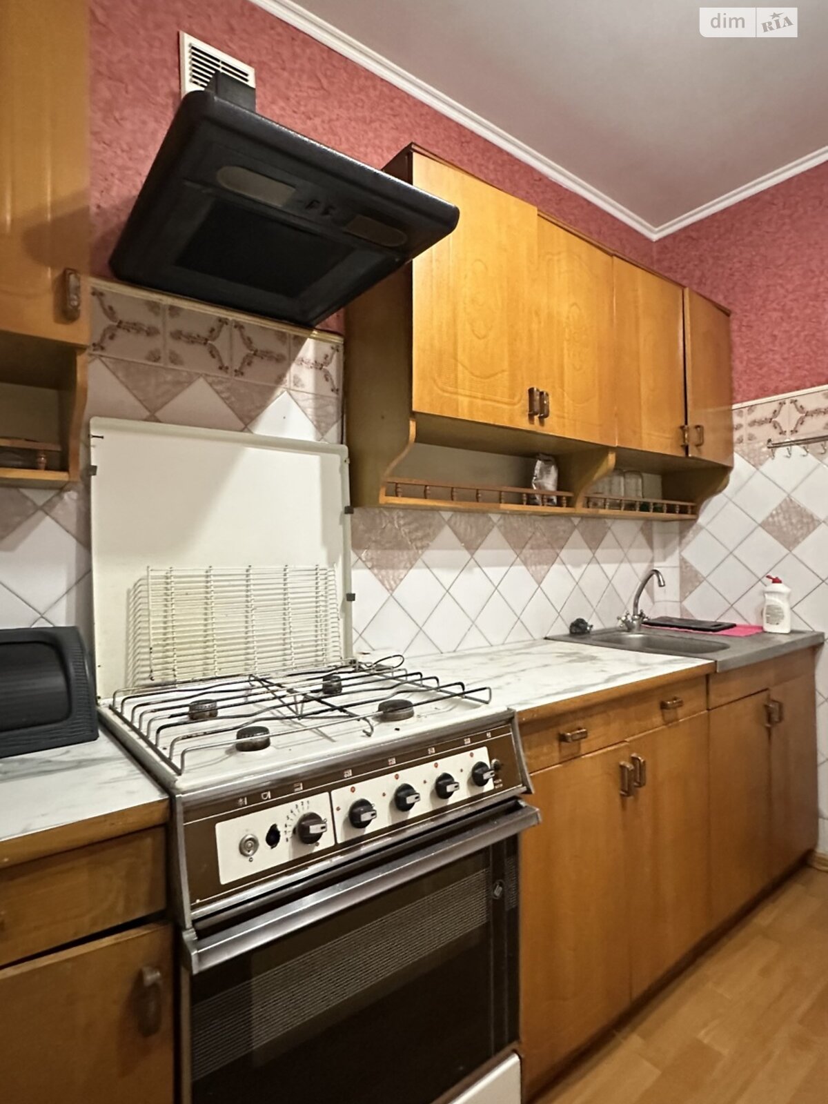 Продаж двокімнатної квартири в Хмельницькому, на вул. Спортивна, район Загот Зерно фото 1 Продаж двокімнатної квартири в Хмельницькому, на вул. Спортивна, район Загот Зерно фото 1