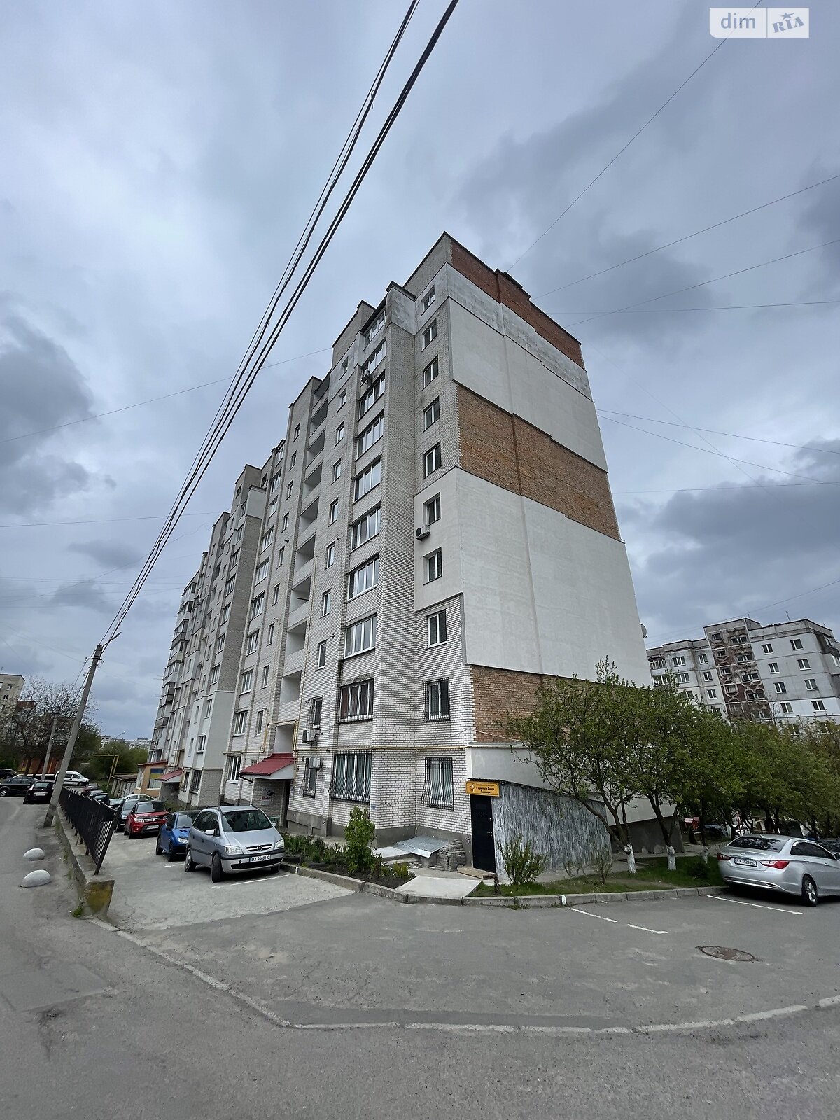 Продаж трикімнатної квартири в Хмельницькому, на вул. Мазура Миколи, район Заріччя фото 1 Продаж трикімнатної квартири в Хмельницькому, на вул. Мазура Миколи, район Заріччя фото 1