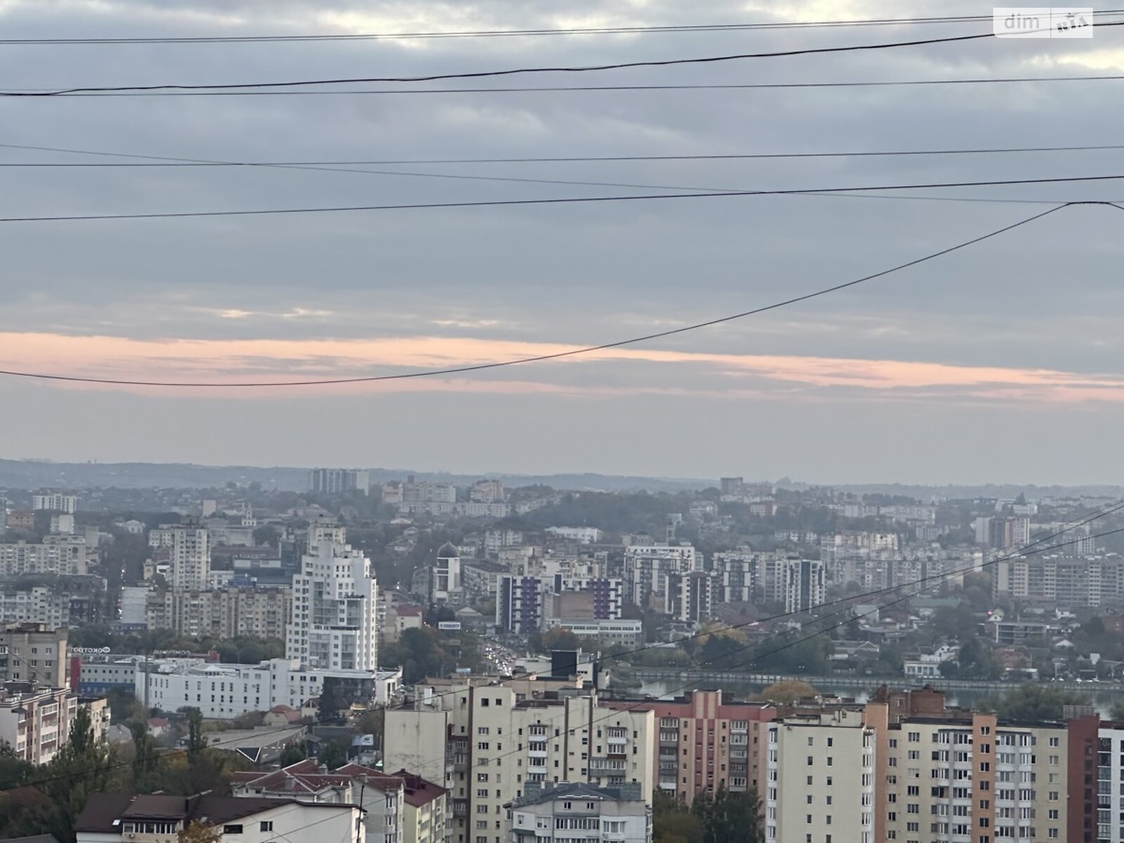 Продажа четырехкомнатной квартиры в Хмельницком, на просп. Мира, район Заречье фото 1 Продажа четырехкомнатной квартиры в Хмельницком, на просп. Мира, район Заречье фото 1
