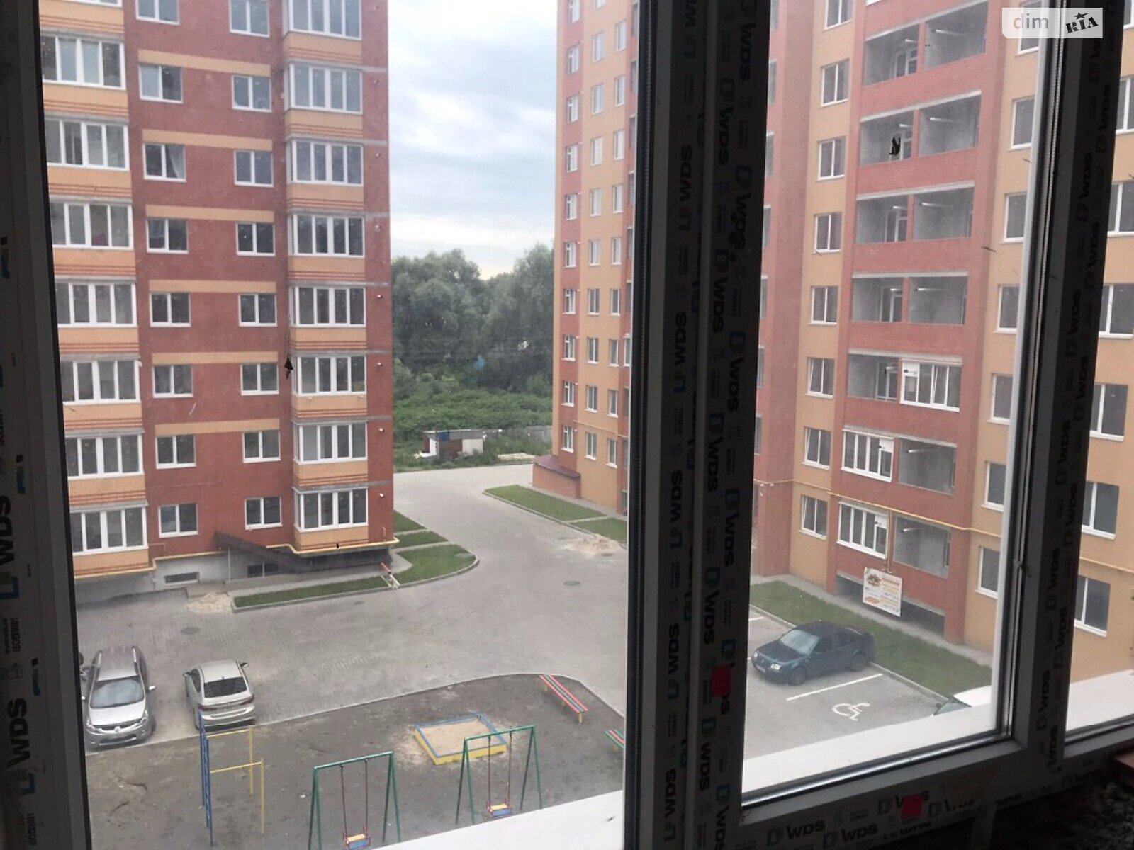 Продаж однокімнатної квартири в Хмельницькому, на вул. Нижня Берегова, район Заріччя фото 1 Продаж однокімнатної квартири в Хмельницькому, на вул. Нижня Берегова, район Заріччя фото 1