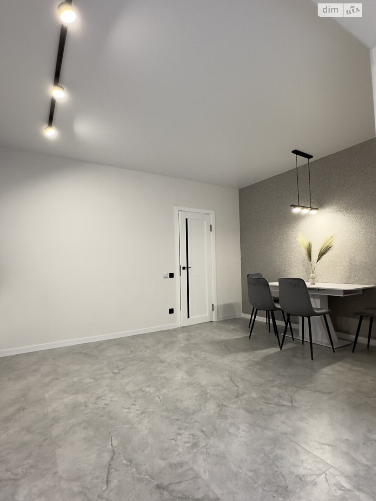 Продаж двокімнатної квартири в Хмельницькому, на шосе Старокостянтинівське, район Заріччя фото 1