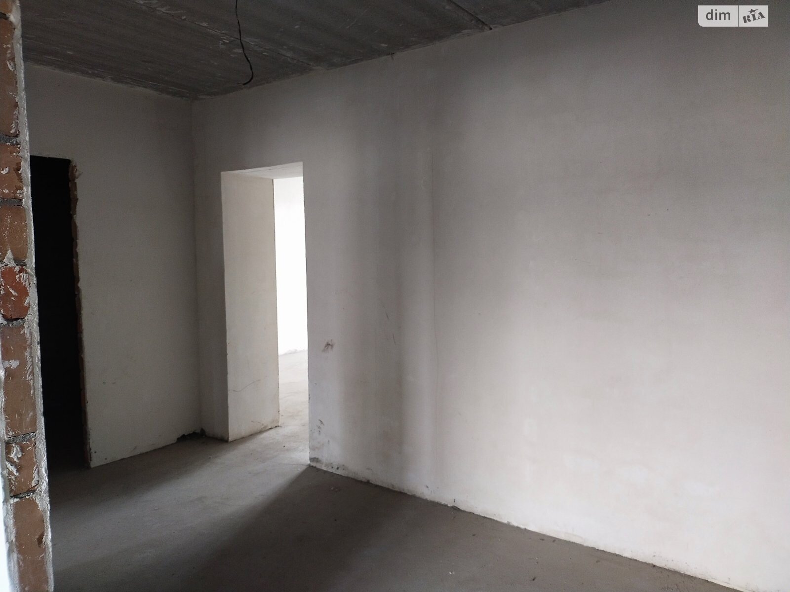 Продаж трикімнатної квартири в Хмельницькому, на вул. Степана Бандери 7/1, район Заріччя фото 1