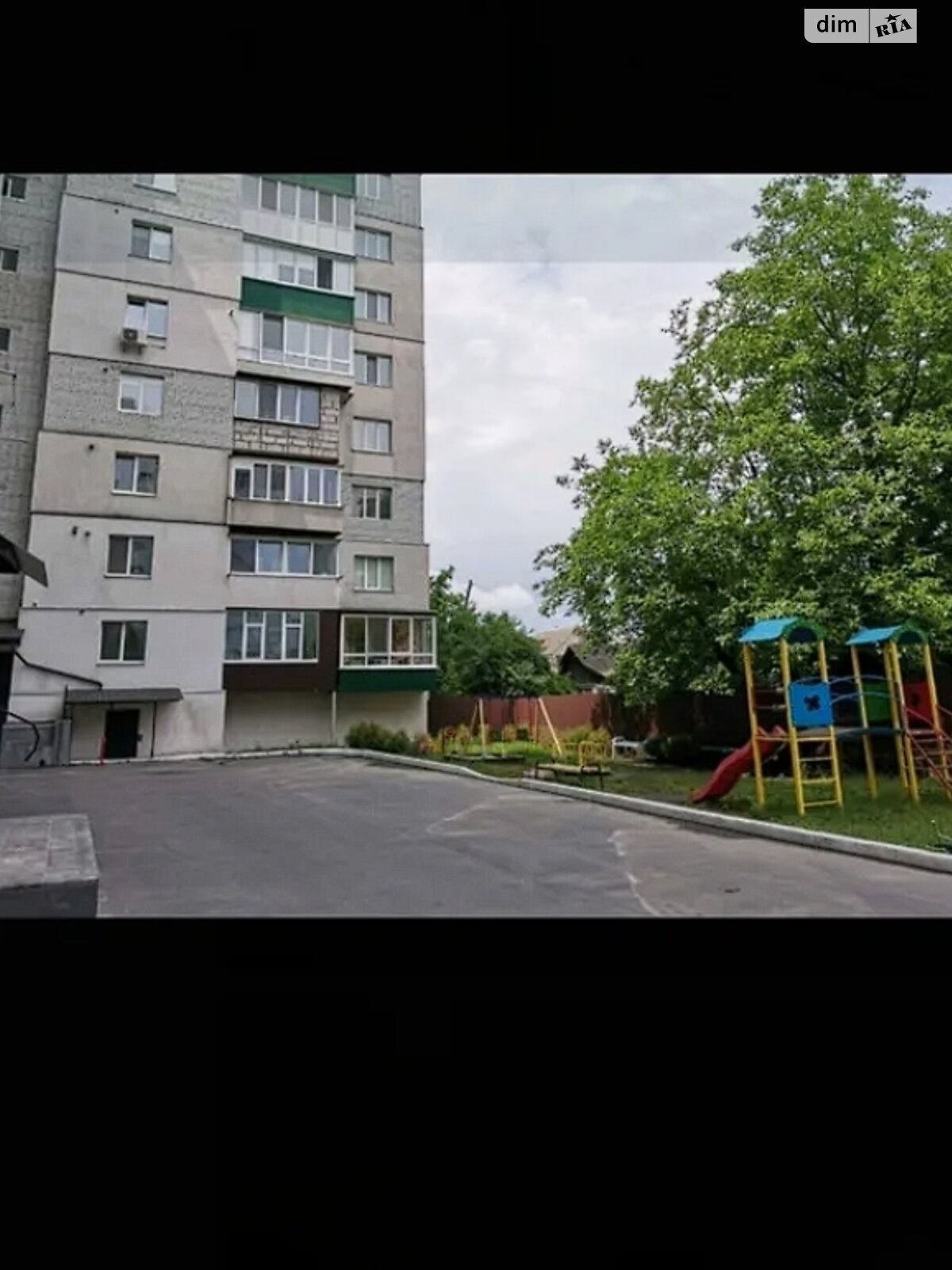 Продаж трикімнатної квартири в Хмельницькому, на вул. Зарічанська 52, район Заріччя фото 1 Продаж трикімнатної квартири в Хмельницькому, на вул. Зарічанська 52, район Заріччя фото 1