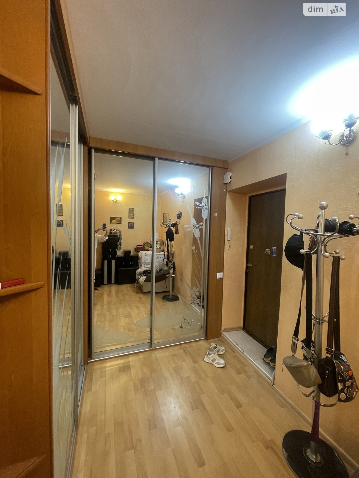 Продажа трехкомнатной квартиры в Хмельницком, на ул. Заречанская 52/2, район Заречье фото 1 Продажа трехкомнатной квартиры в Хмельницком, на ул. Заречанская 52/2, район Заречье фото 1