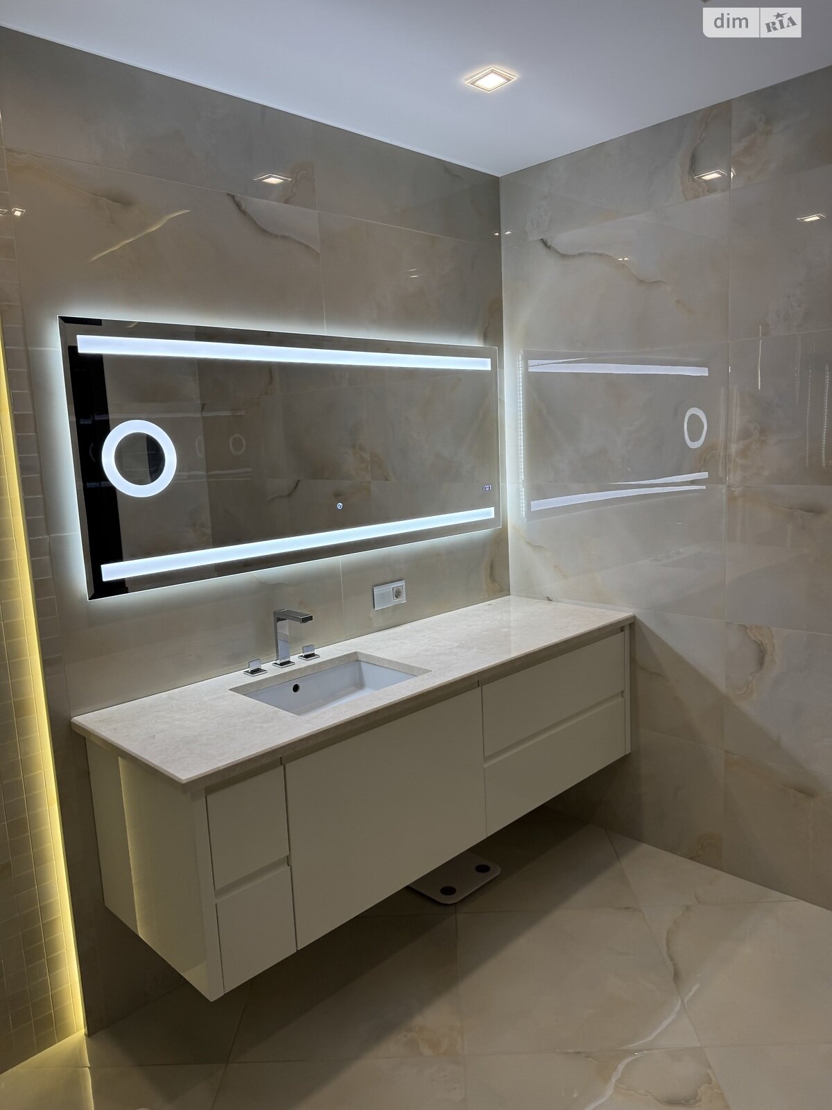 Продаж двокімнатної квартири в Хмельницькому, на вул. Зарічанська 11В, кв. 49, район Заріччя фото 1