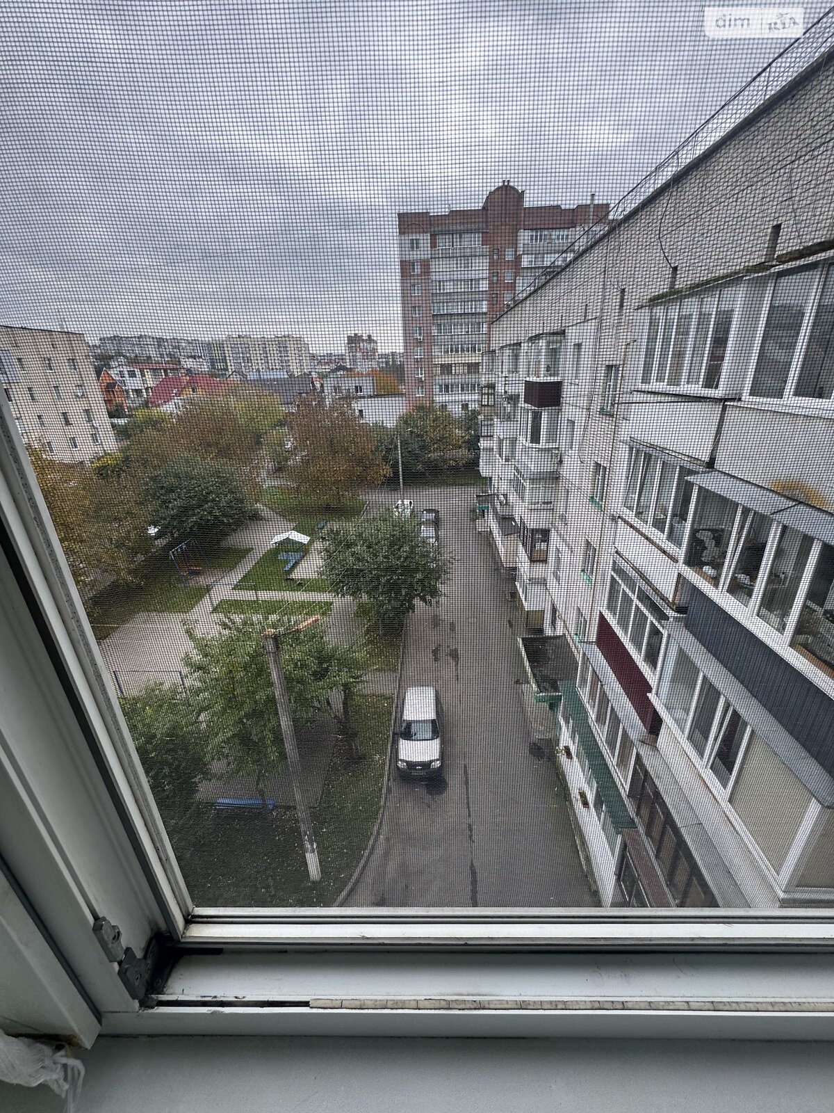 Продажа трехкомнатной квартиры в Хмельницком, на ул. Заречанская 52/2, район Заречье фото 1