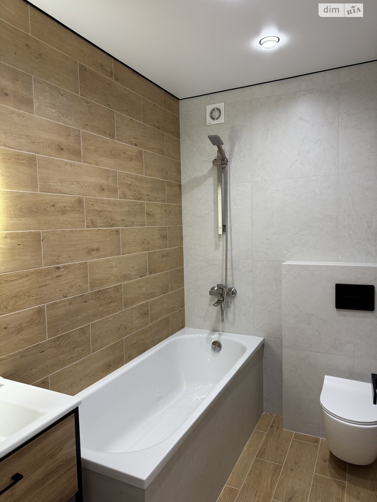 Продаж двокімнатної квартири в Хмельницькому, на вул. Проскурівського Підпілля 131/2, район Завалля фото 1