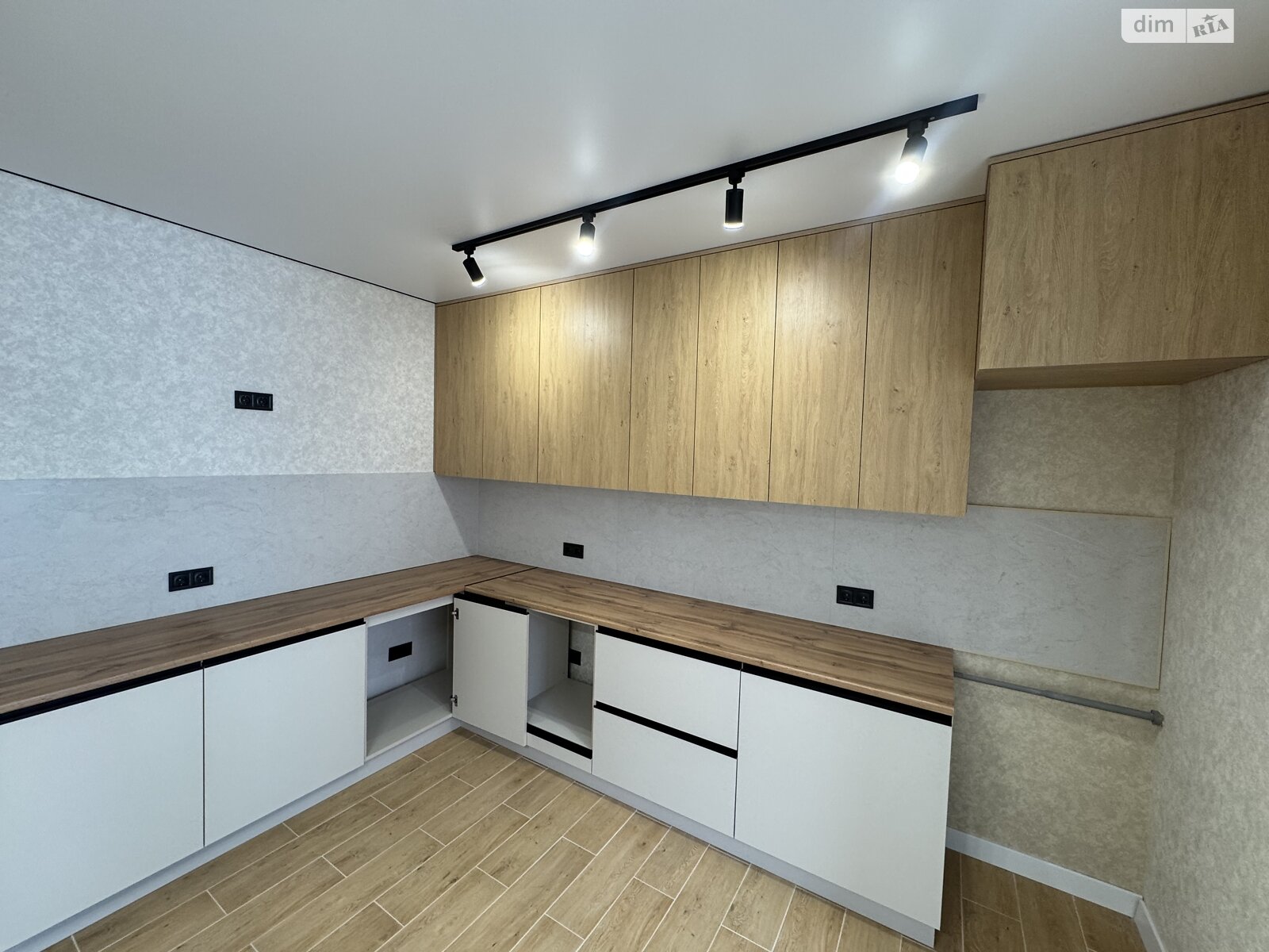 Продаж двокімнатної квартири в Хмельницькому, на вул. Проскурівського Підпілля 131/2, район Завалля фото 1