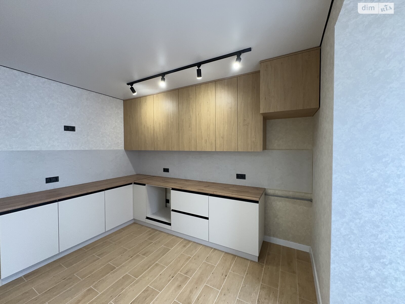 Продаж двокімнатної квартири в Хмельницькому, на вул. Проскурівського Підпілля 131/2, район Завалля фото 1