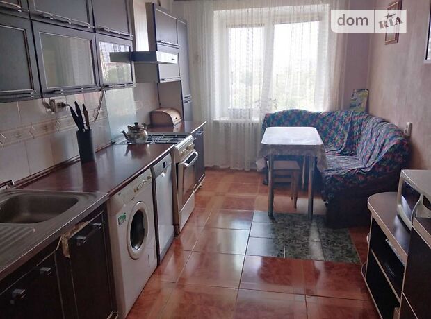 Продажа трехкомнатной квартиры в Хмельницком, на ул. Подольская, район Центр фото 1 Продажа трехкомнатной квартиры в Хмельницком, на ул. Подольская, район Центр фото 1